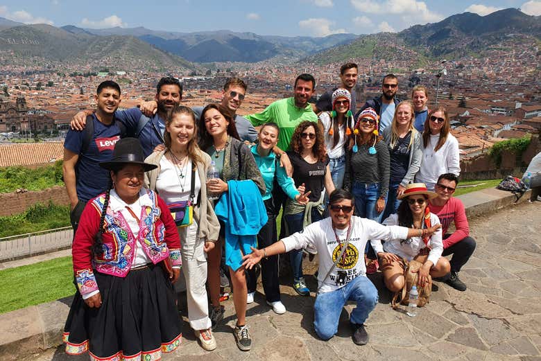 Apreciando as vistas de Cusco