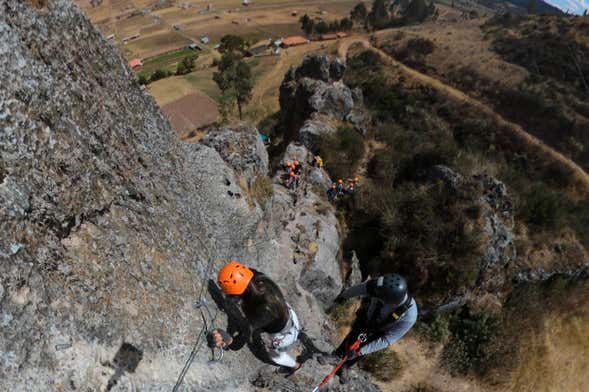 Pisac Waterfalls Abseiling Tour