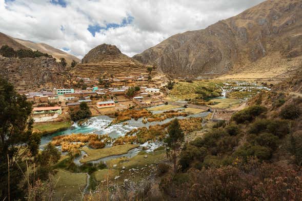 Vilca, Moya + Ayhuicha Thermal Baths Excursion