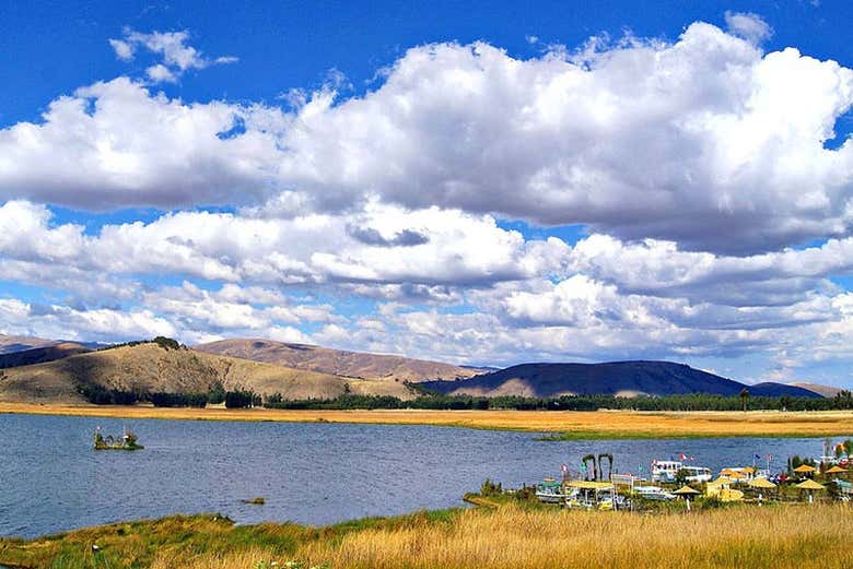 Laguna de Paca en la Cordillera Oriental