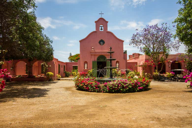 Capilla de la hacienda de Tacama