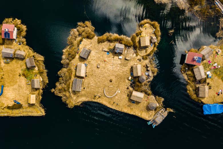 Vista aérea de las islas de los Uros