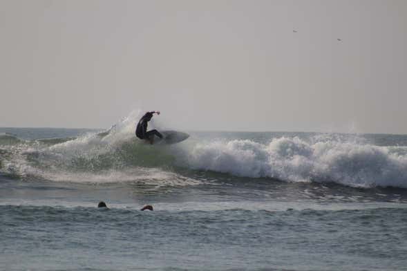 Lima's Coast Surfing Activity