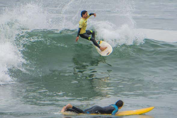 Curso de surf en Punta Hermosa