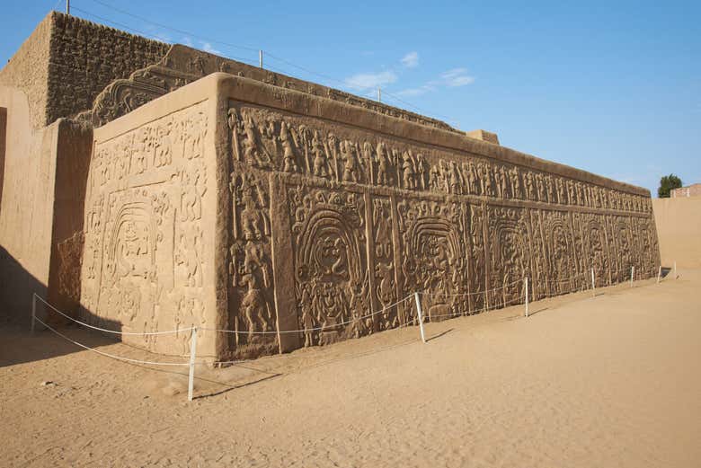 Temple of the Rainbow or Huaca Dragon