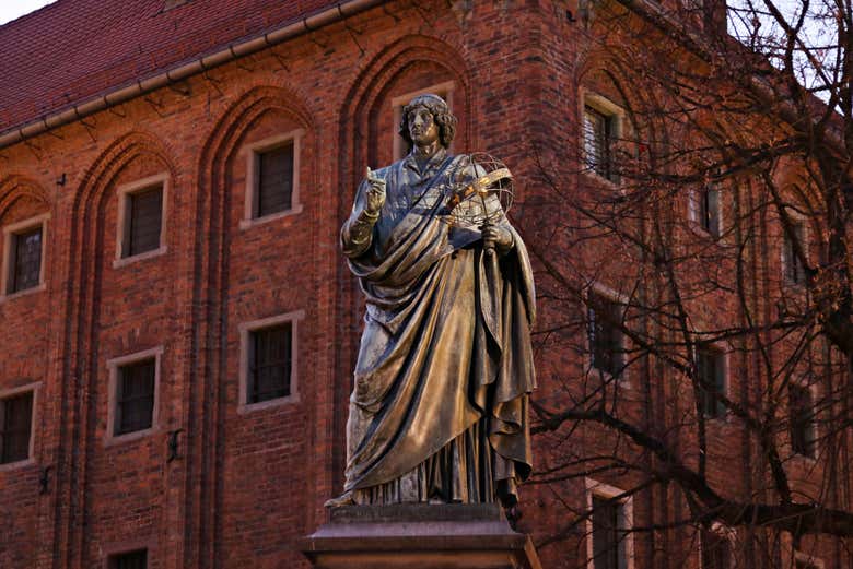 Le monument "Nicolaus Copernicus"