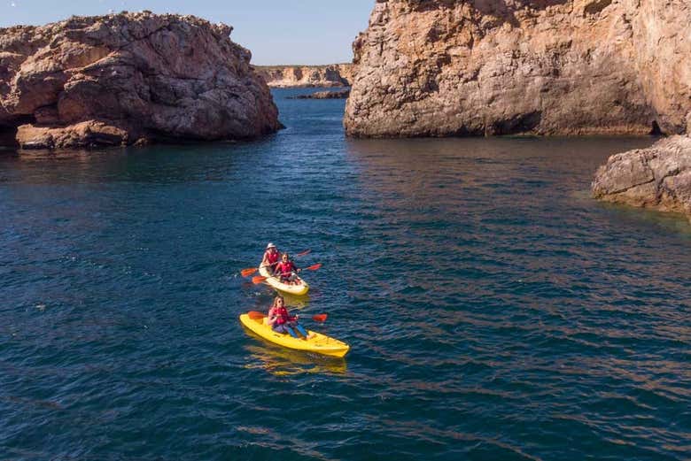 Kayaking between the cliffs at Barranco Beach