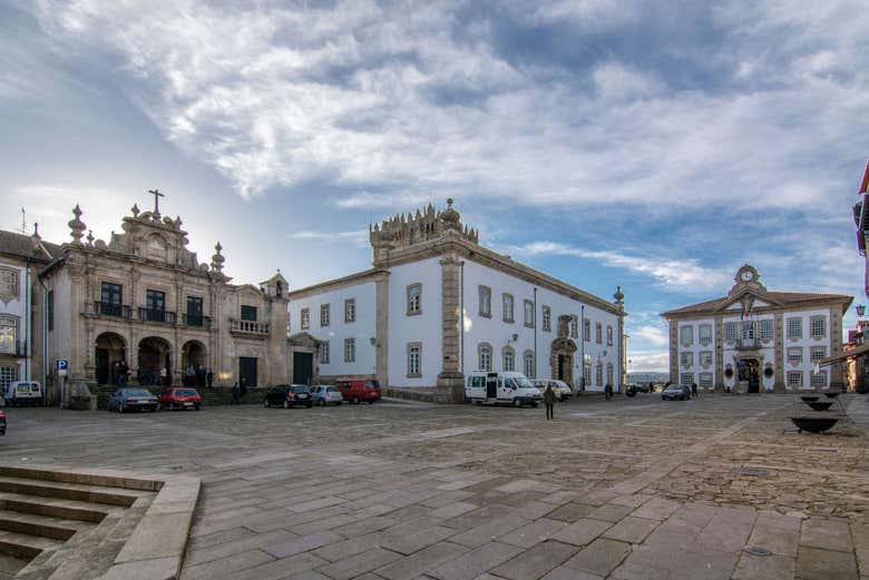 Praça principal de Chaves