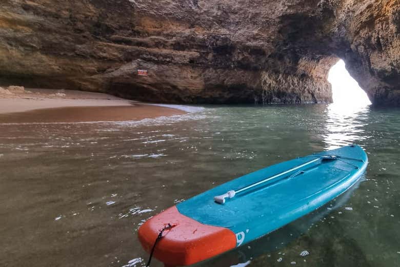 Nos adentraremos en las grutas más famosas del Algarve