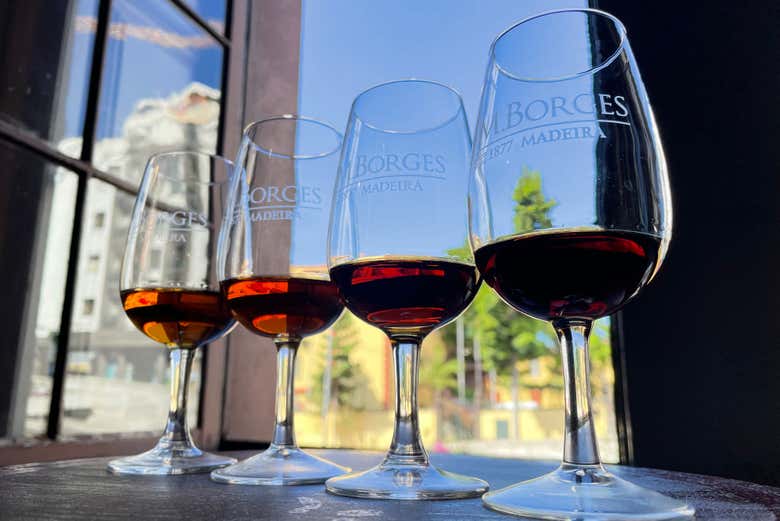 Provaremos diferentes vinhos da Madeira