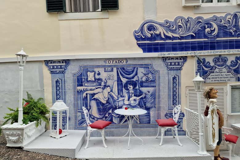 The beautiful blue tiles of Funchal