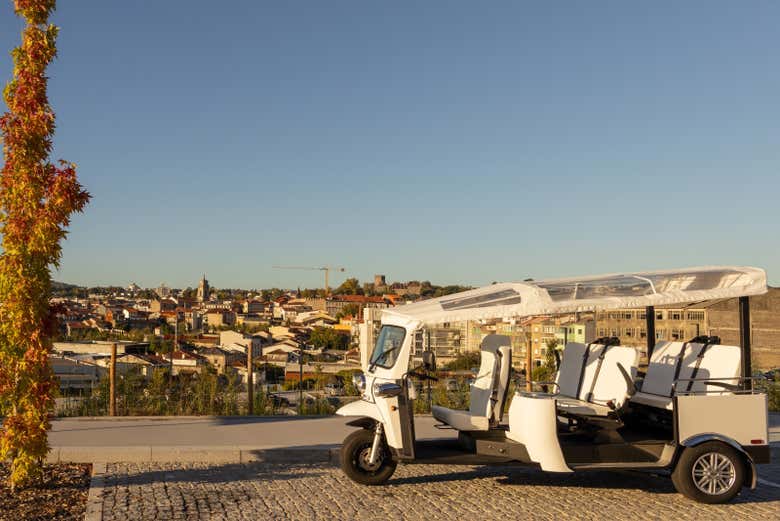 Explore Guimarães in a tuk tuk