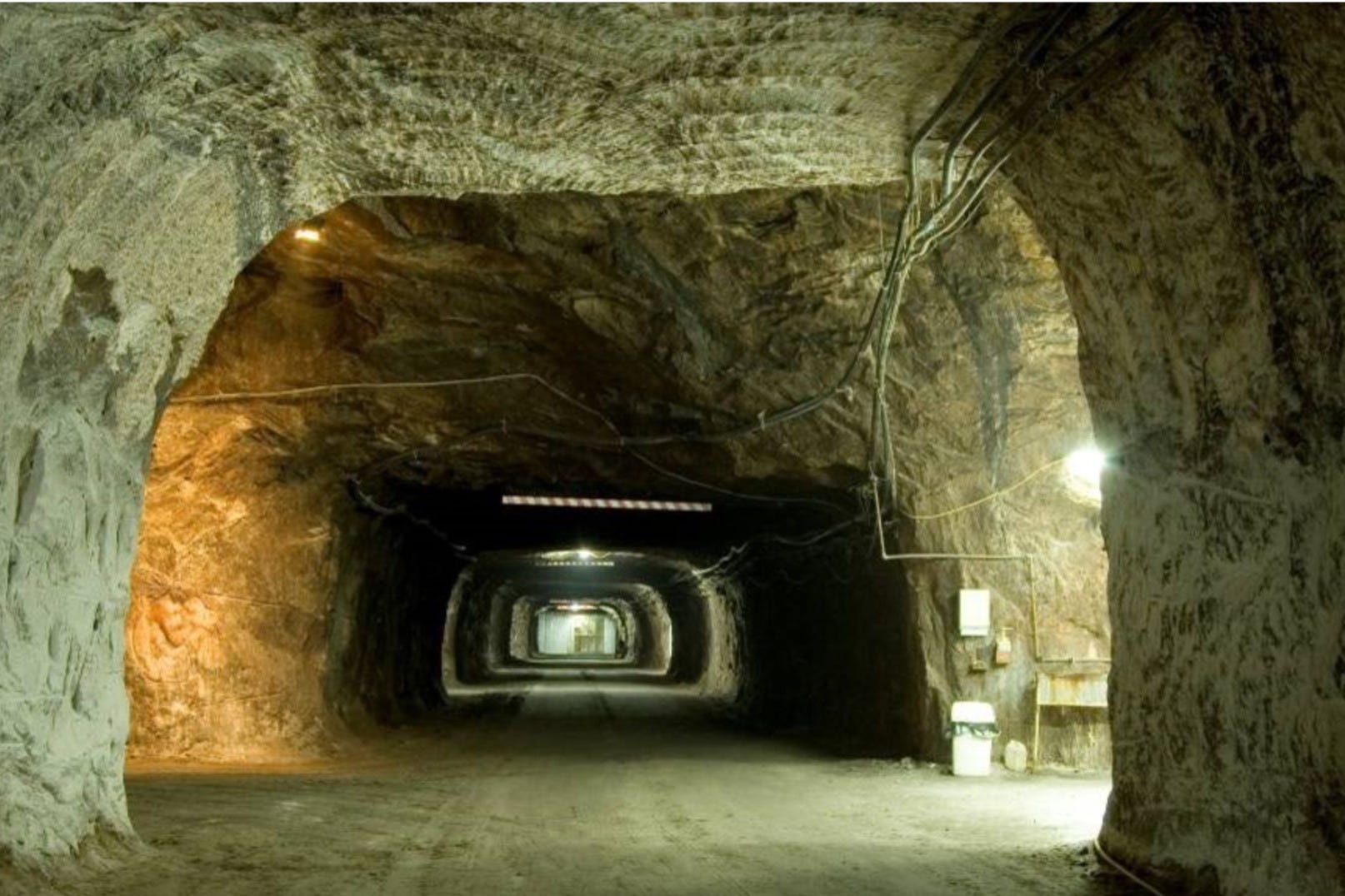 loule salt mine tour