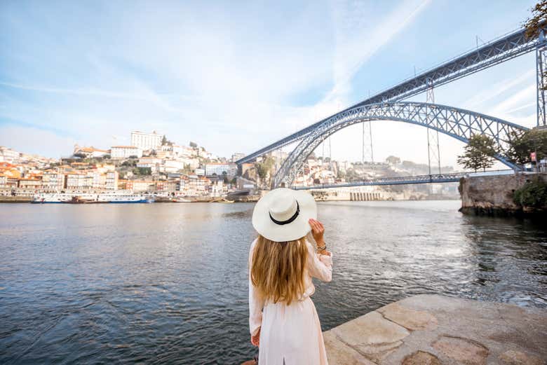 El puente de Don Luis I es todo un icono de Oporto