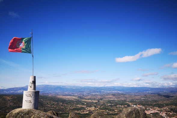 Trilha pela Serra d'Opa