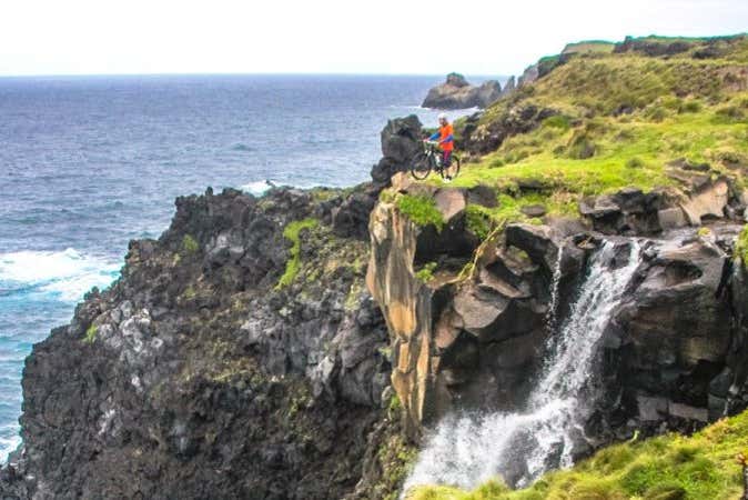 e-Bike tour on the coast of Ribeira Grande