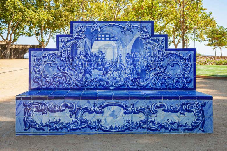 Tiled benches in Santarém