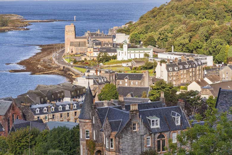 The charming town of Oban