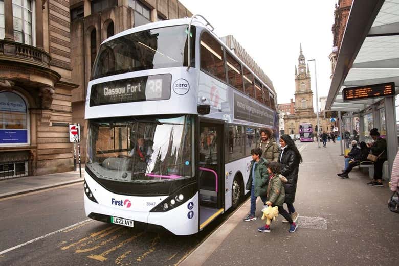 Viajando desde Glasgow al aeropuerto en autobús