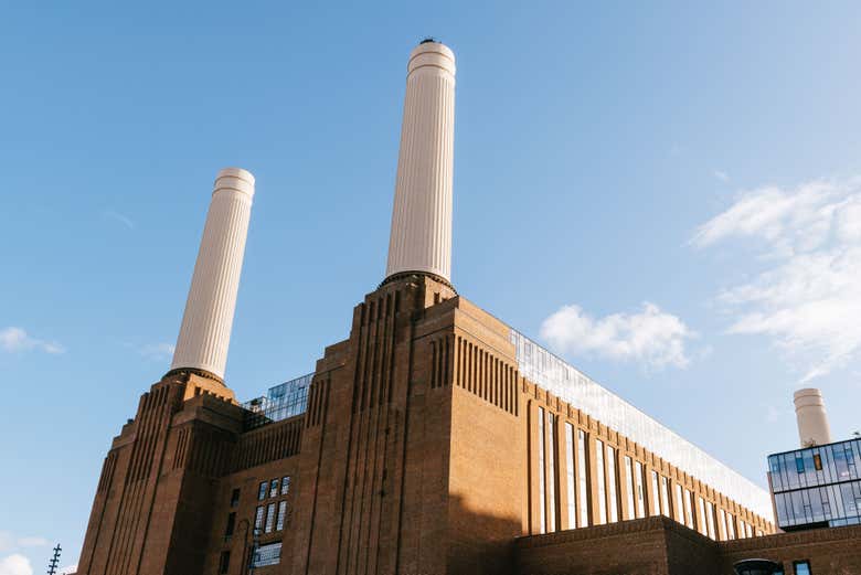 Lift 109, à Battersea Power Station