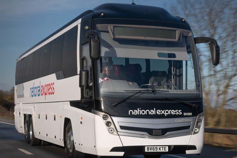 Autobús entre el aeropuerto de Gatwick y Londres