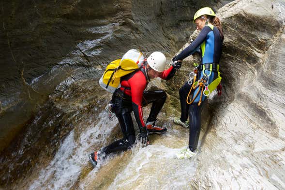 Arroyo Frío Canyoning Experience