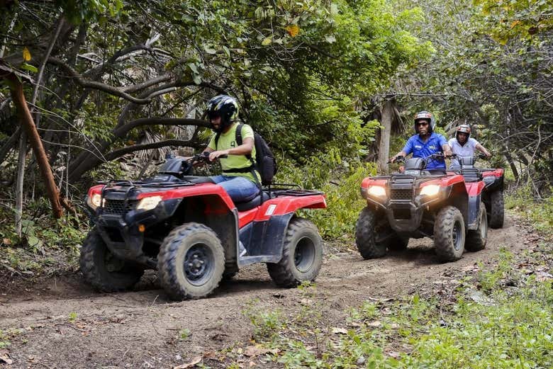 Ruta en quad por Coconut Cove