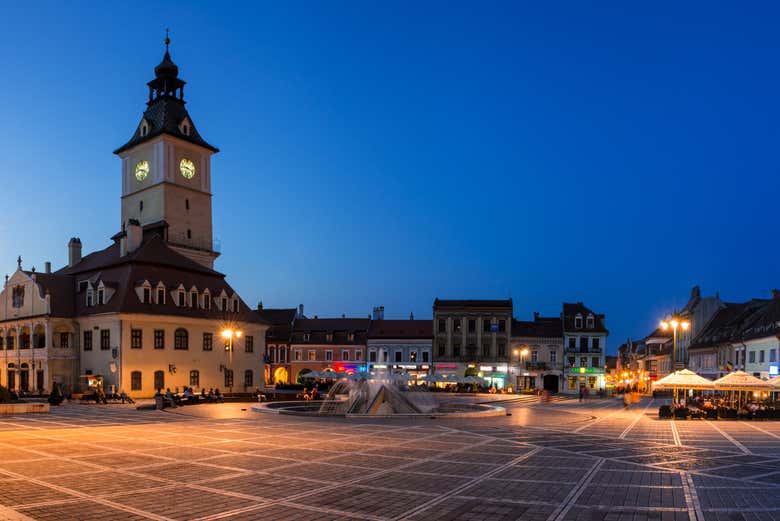 Brasov Walking Tour at Night, Braşov