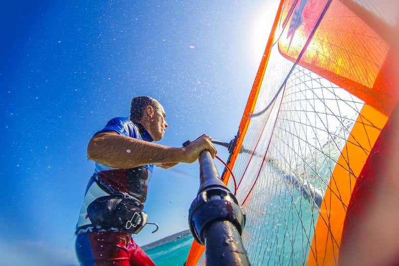 Durante o curso de windsurf em Bentota