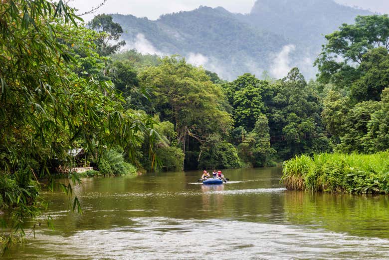 Rafting down the Kelani River