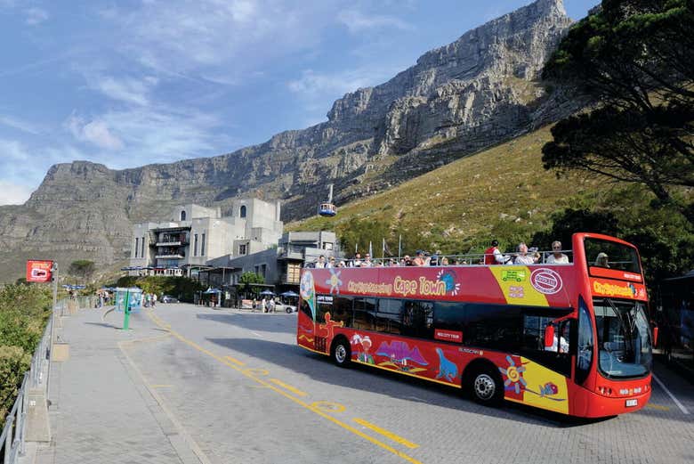 A bordo do ônibus turístico da Cidade do Cabo