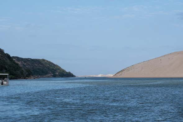 Passeio de barco pelo rio Sundays