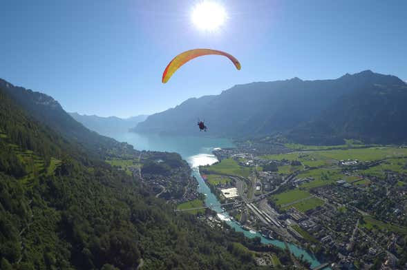 Paragliding in Interlaken