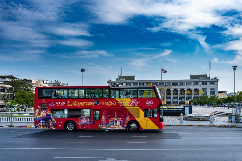 tourist bus bangkok