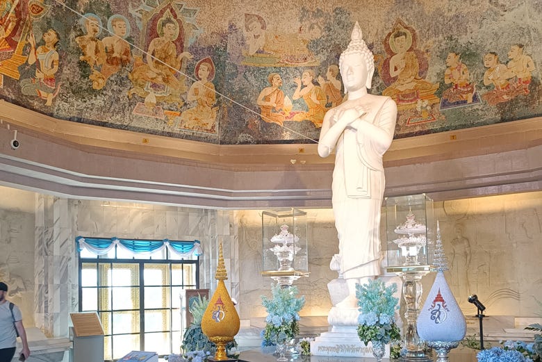 Interior de la pagoda