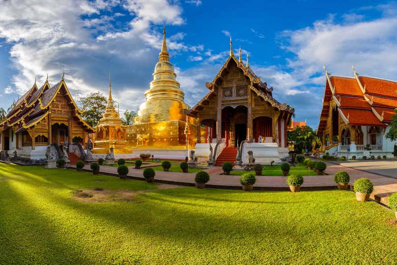 Vista panorâmica de Wat Phra Singh 