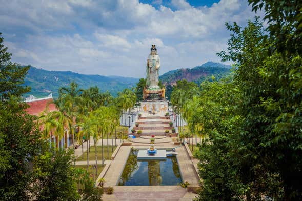 Buddhist Temples Tour of Phang Nga