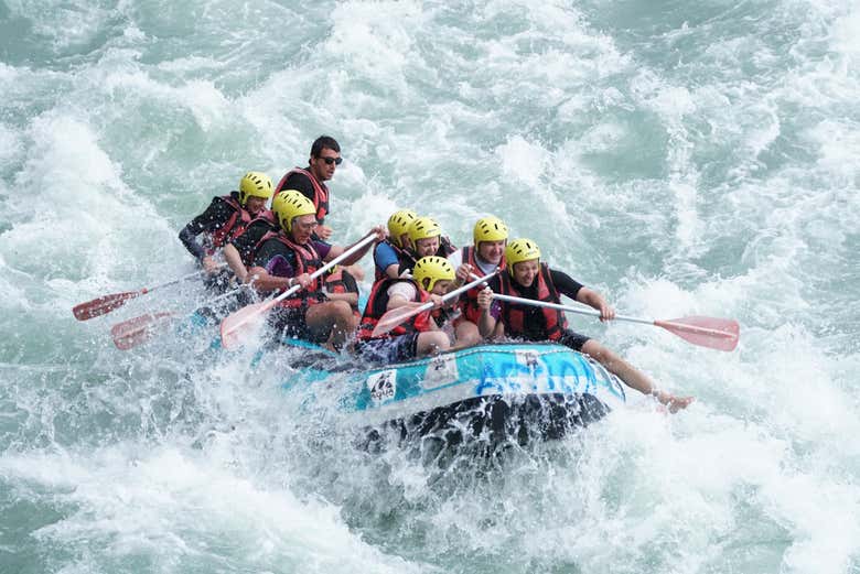 Koprulu Canyon Rafting Tour from Belek - Book at Civitatis.com