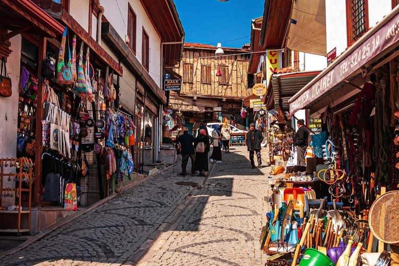 Stroll down the streets of Ankara