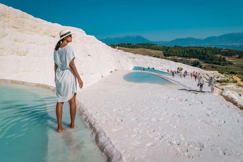 Disfrutando de los paisajes de Pamukkale