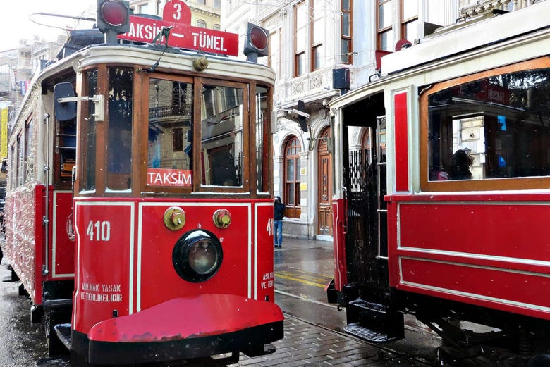 istanbul guided bus tour