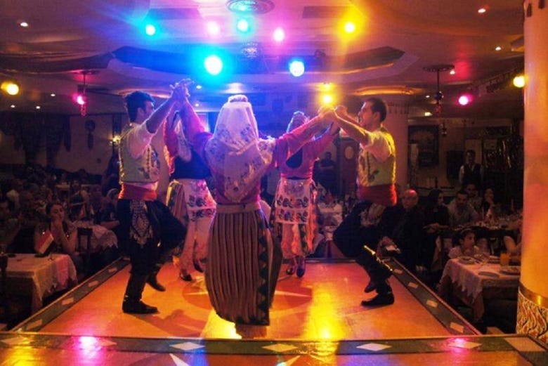 Espectáculo de danza del vientre con cena en Estambul