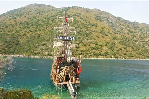 Crucero en barco pirata por Ölüdeniz