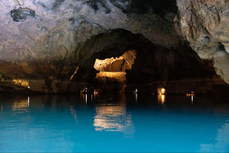 Visit Altınbeşik Cave