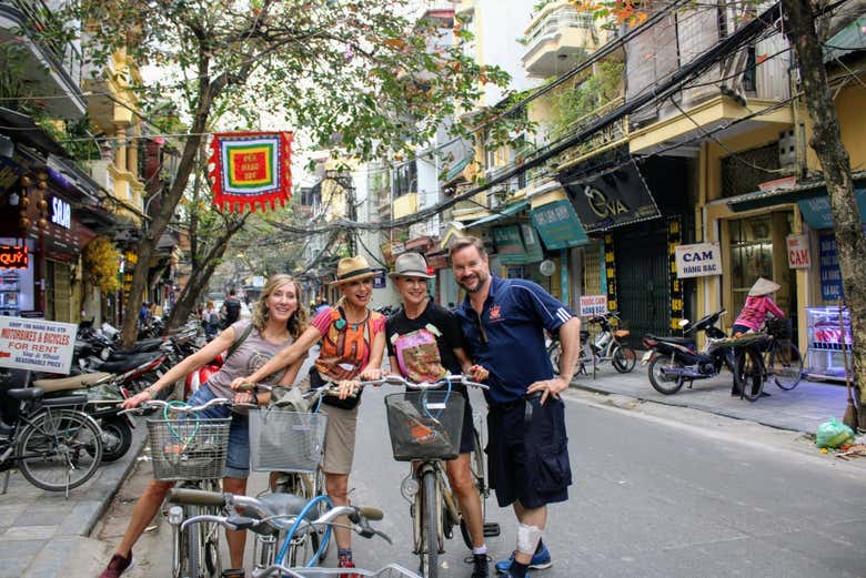 Get to know Hanoi on this bike tour