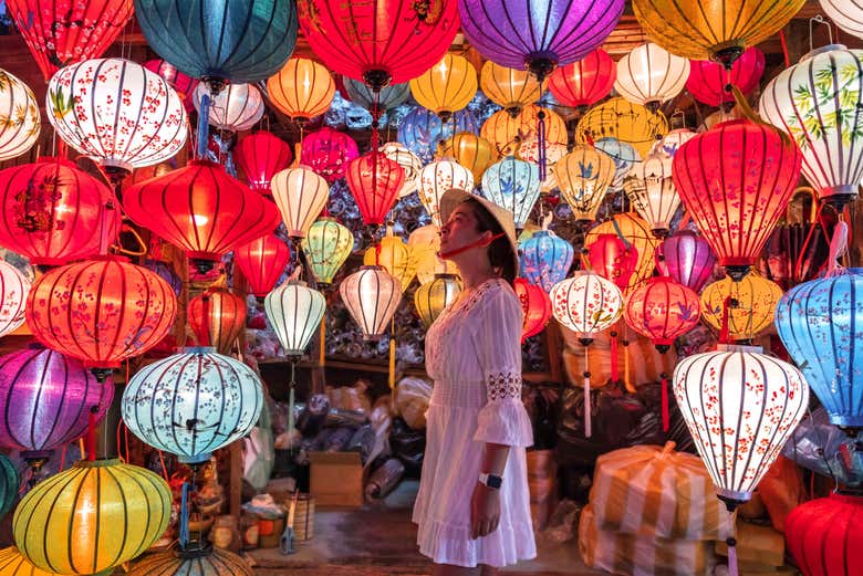 Lanterns lit in Hoi An